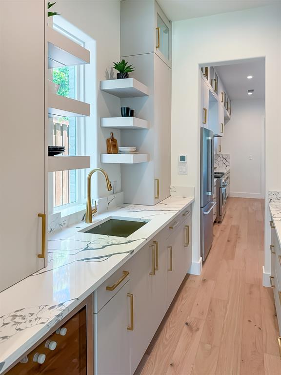 WALNUT HILL ESTATES - Residential