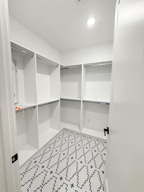 WALNUT HILL ESTATES - Residential