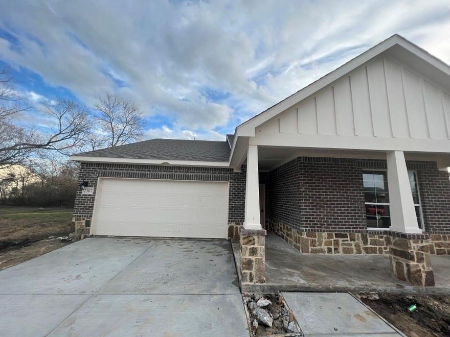 This home is nestled away from the main streets, facing in the northern direction. Step on through the covered doorway and walk into this open concept living. A quick right turn from the foyer leads to the owner's suite which includes a spacious bathroom with double vanities and walk-in closet. The other 3 bedrooms sit in the back right corner of the home, opening to a private hallway off the main gathering space and share a full bathroom. The heart of this single-story home lies in the open gathering space that starts with the kitchen and flows into the dining and great rooms. An oversized island makes the Basswood excellent for entertaining a group or simply enjoying the pleasant view all the way to the back of the room that leads to the back yard. If you’re into storage in your kitchen, then this walk-in pantry adds convenience with extra space to keep you organized as well. Tucked in an established neighborhood this house is ready to be your home.