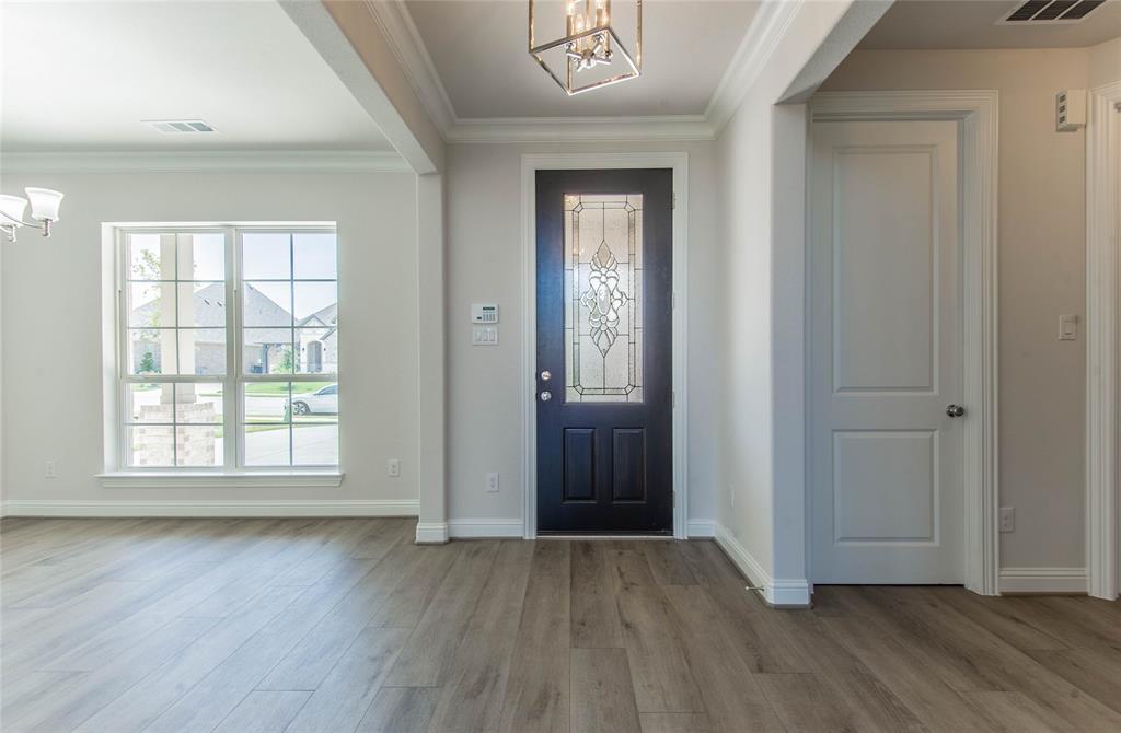 1010 Hunters Creek Drive