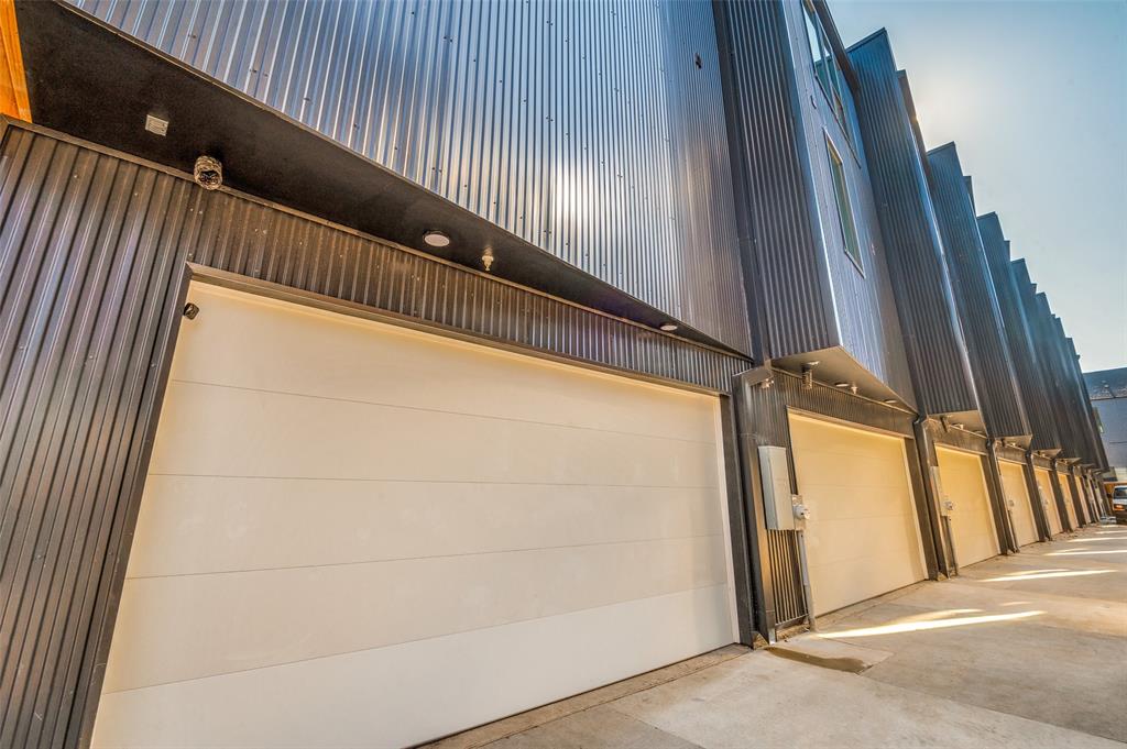 West 9th Residences - Residential