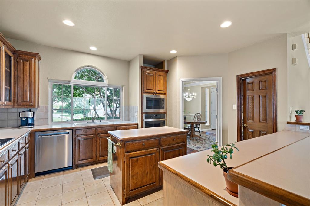 8801 Saint Annes Court