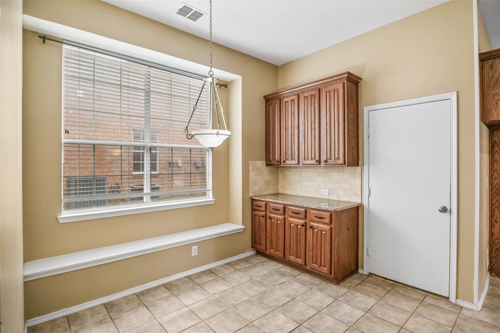 Hillcrest Shores II - Residential Lease