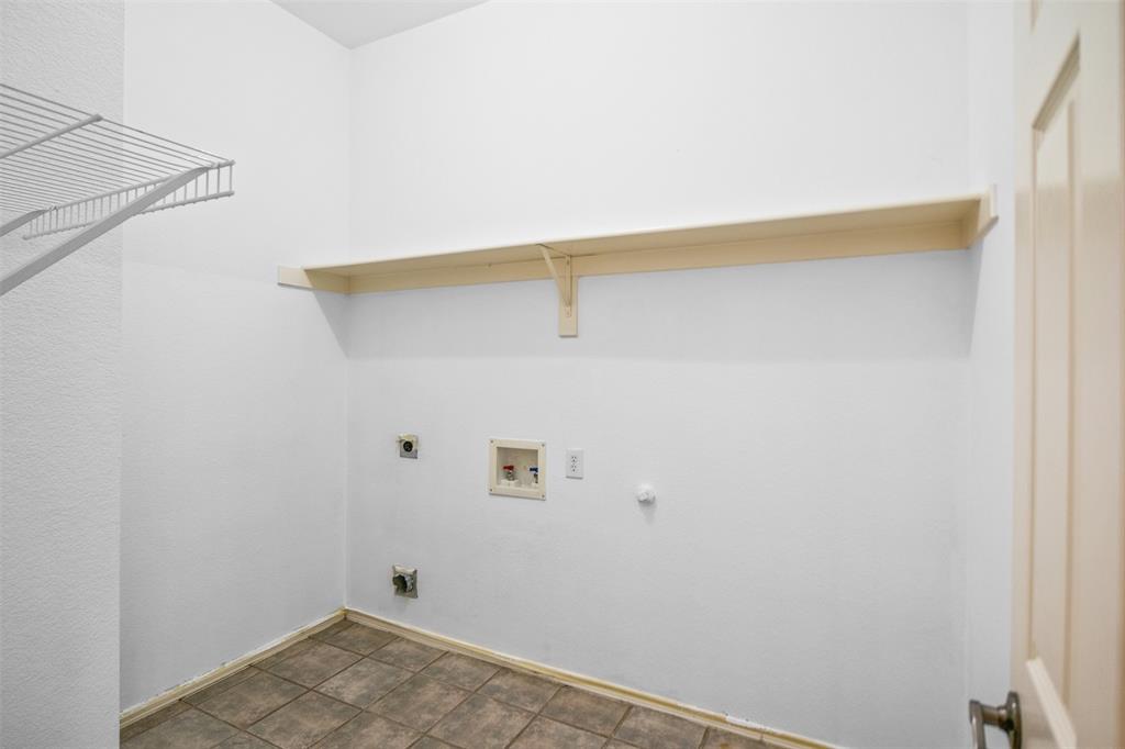 Hillcrest Shores II - Residential Lease