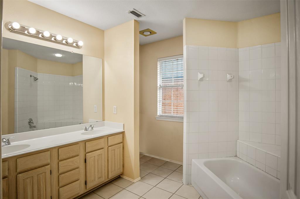 Hillcrest Shores II - Residential Lease