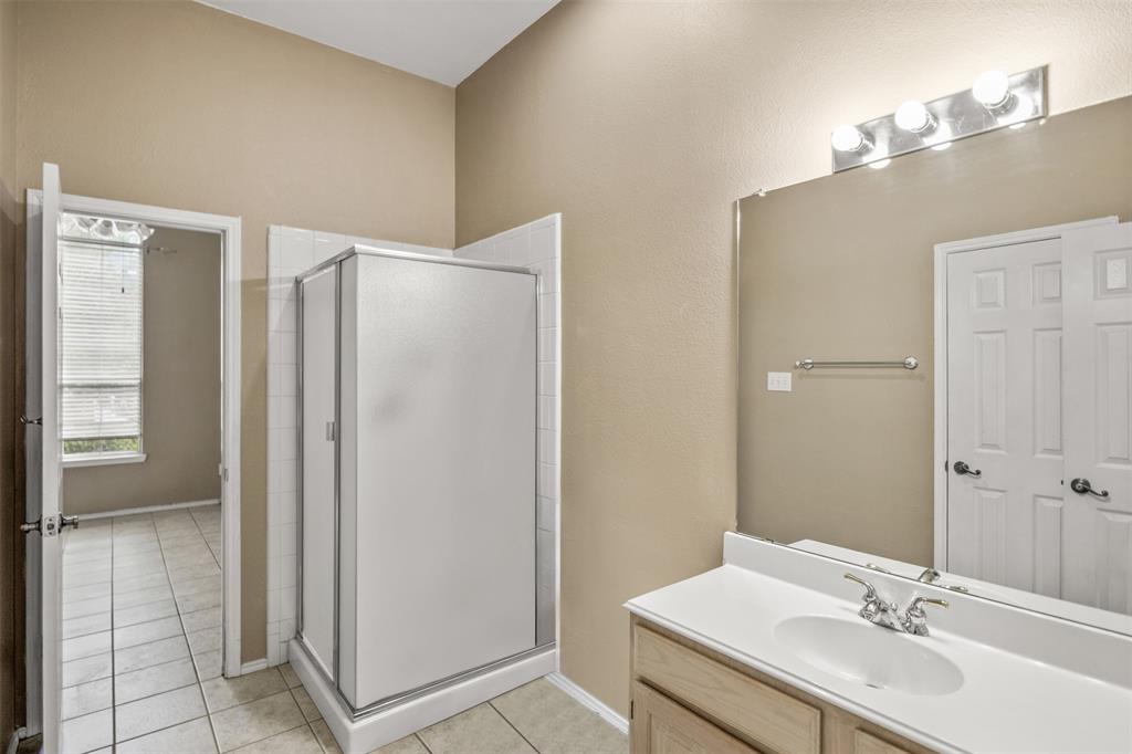 Hillcrest Shores II - Residential Lease