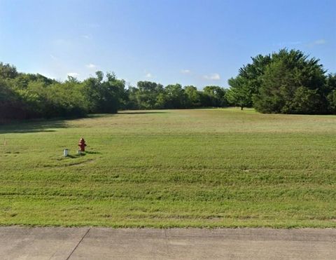 Photo of 467 Wilderness Trail, Royse City, TX 75189 (MLS # 21173699)