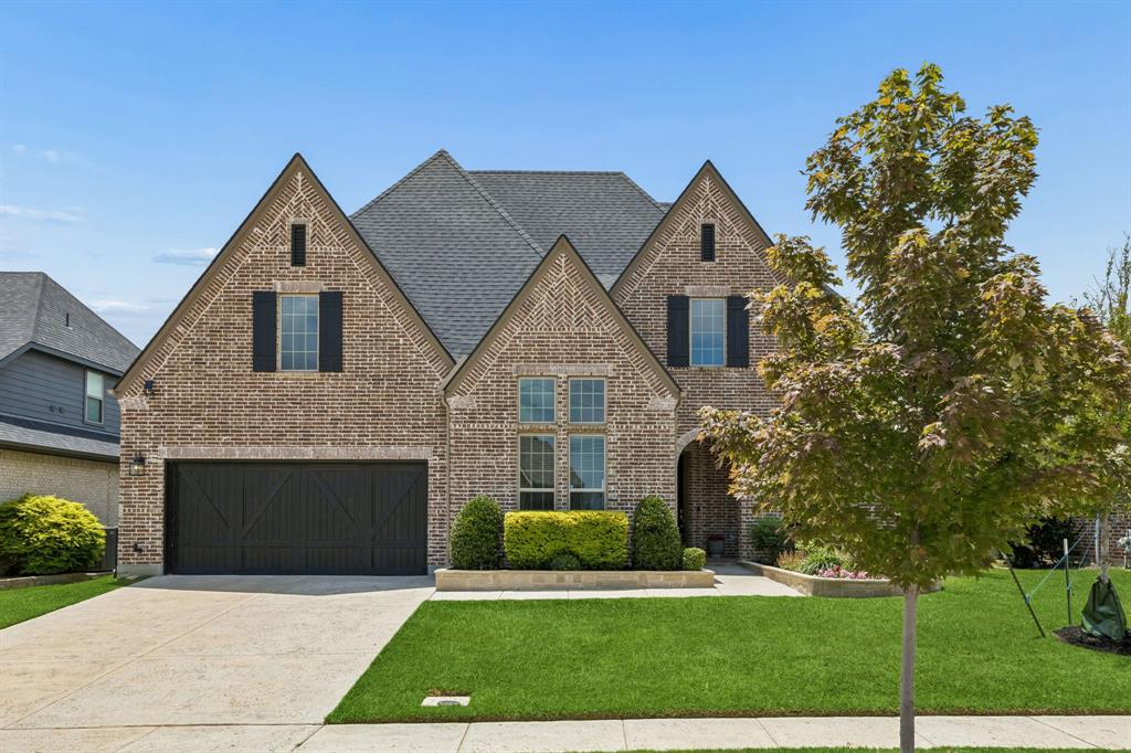1104 Highpoint Way