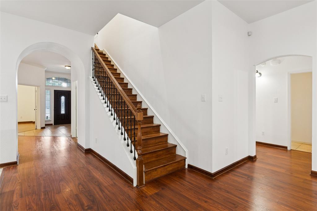 2930 Coteau Way