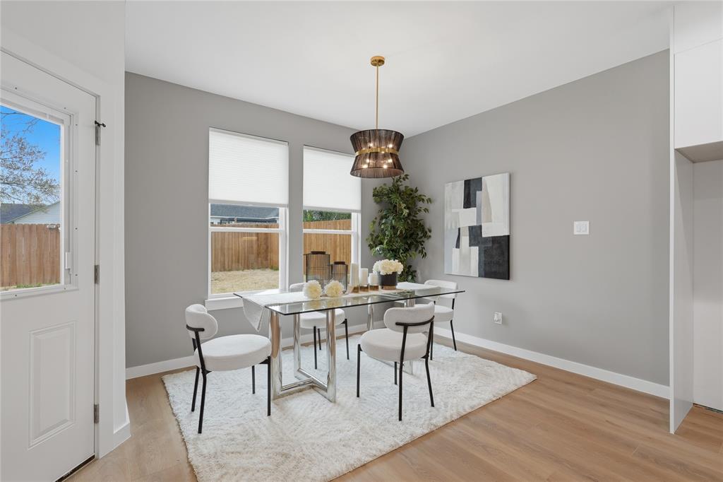 E A GRACEY EST - Residential