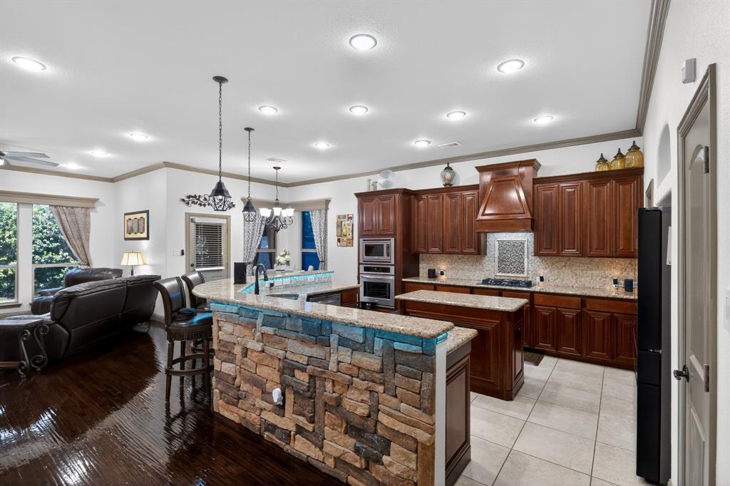 8421 La Fontaine Drive