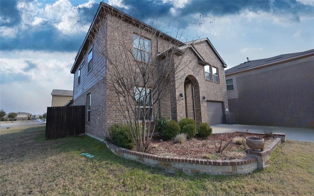 5021 Splitrock Drive