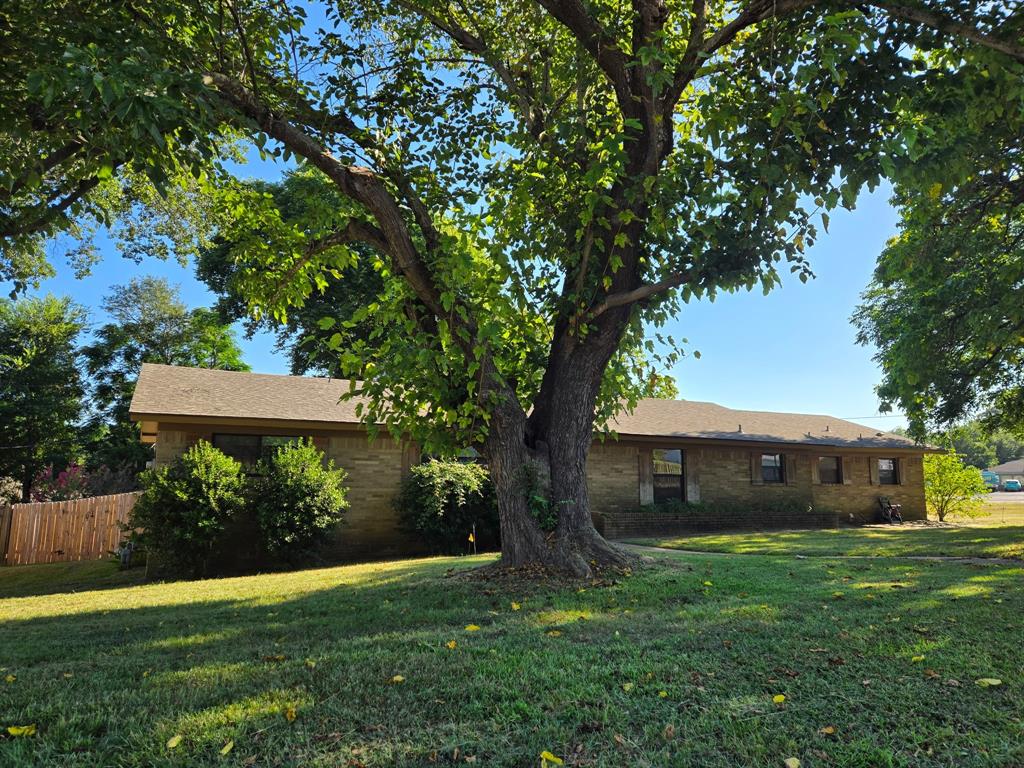 202 Hillside Drive