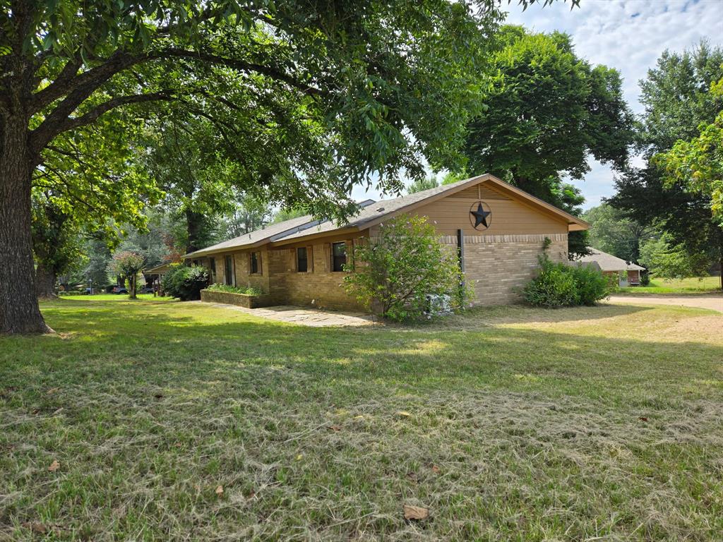 202 Hillside Drive