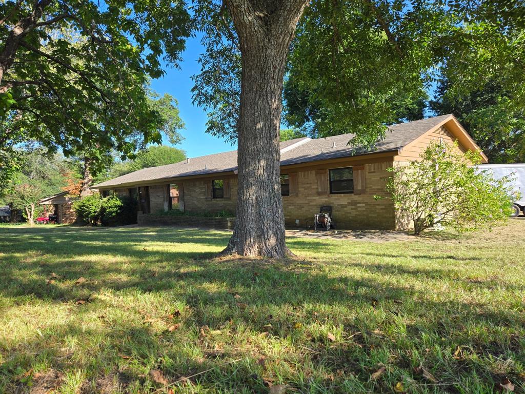 202 Hillside Drive