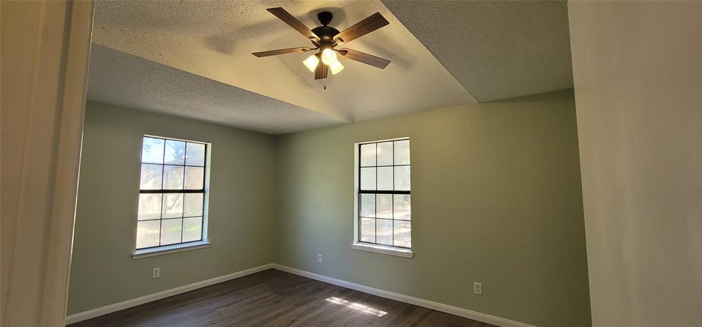 WESTERN HILLS HARBOR - Residential