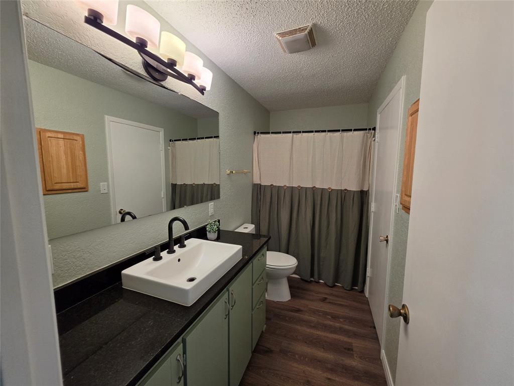 WESTERN HILLS HARBOR - Residential