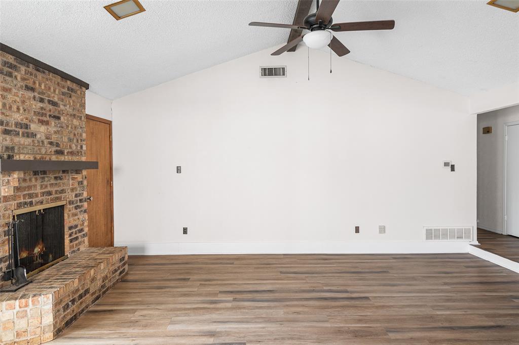 Camelot Sec 03 - Residential