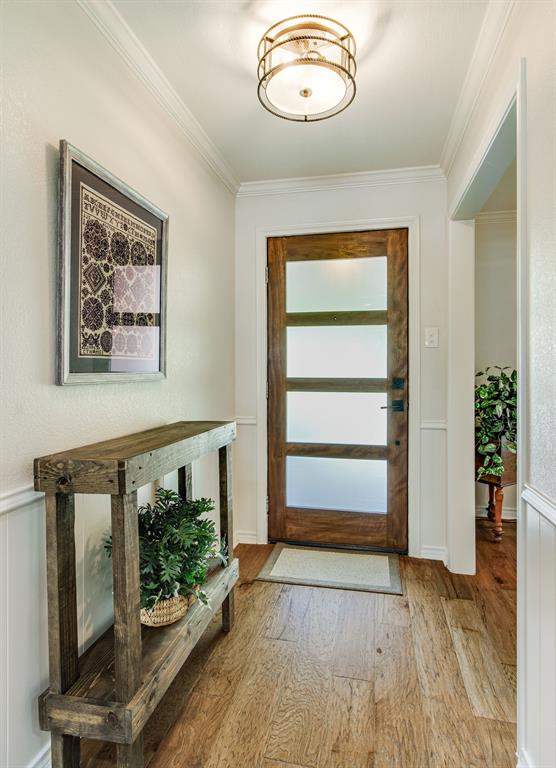320 Crestover Drive