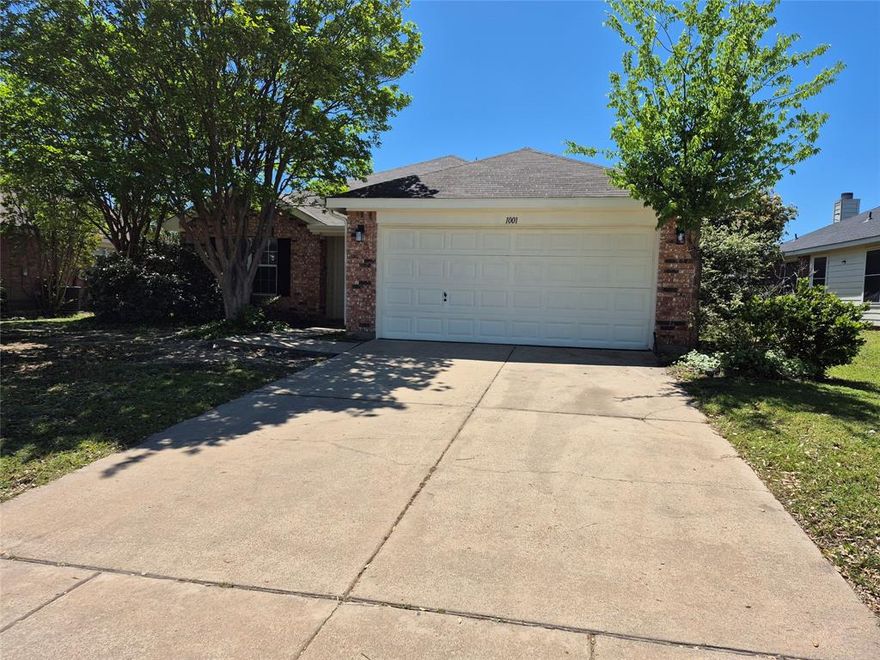 Wonderful 3 bedroom, 2 bathroom home, in great location close to elementary school, parks, and local businesses. 2 car garage, woodburning fireplace, and covered back porch. Fresh paint inside and out! Brand new kitchen countertops!