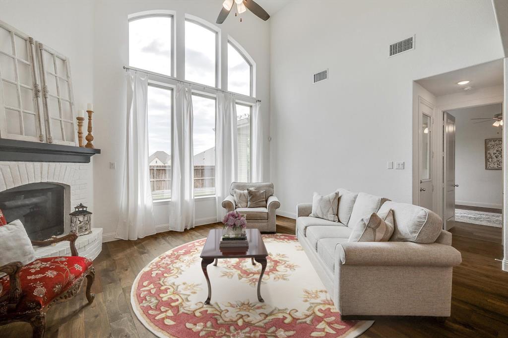 Tavolo Park - Residential