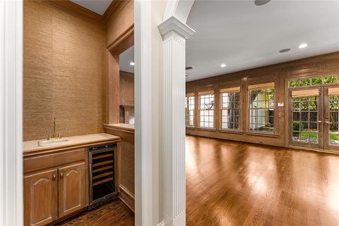 Tiny photo for 3901 Hanover Street, University Park, TX 75225 (MLS # 21012426)