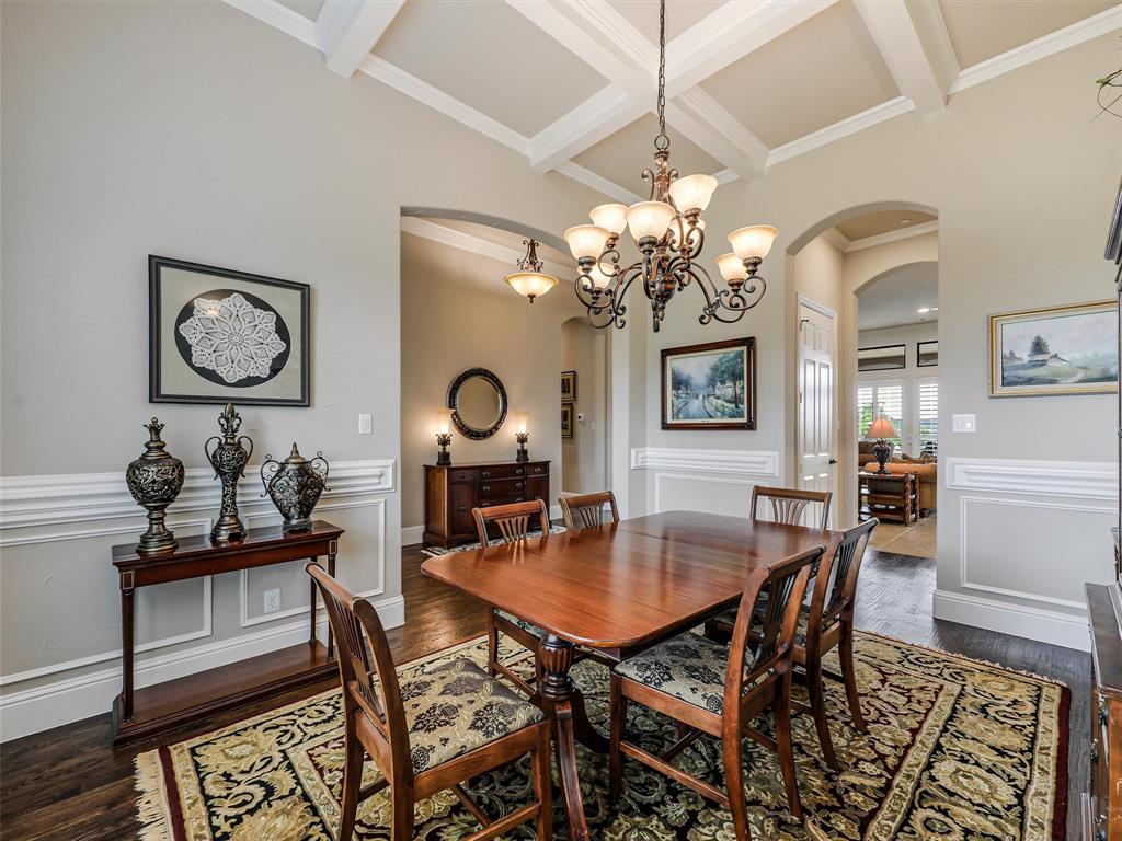 415 Lakeshore Boulevard