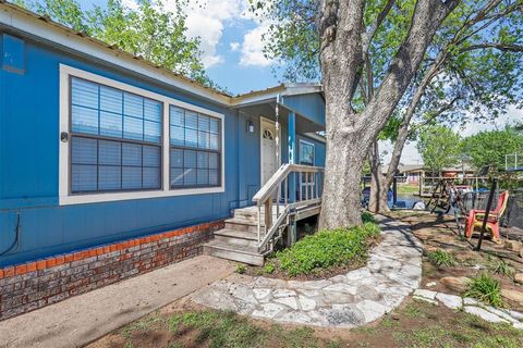 A home in Granbury