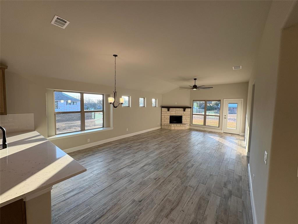 Regatta Oaks - Residential