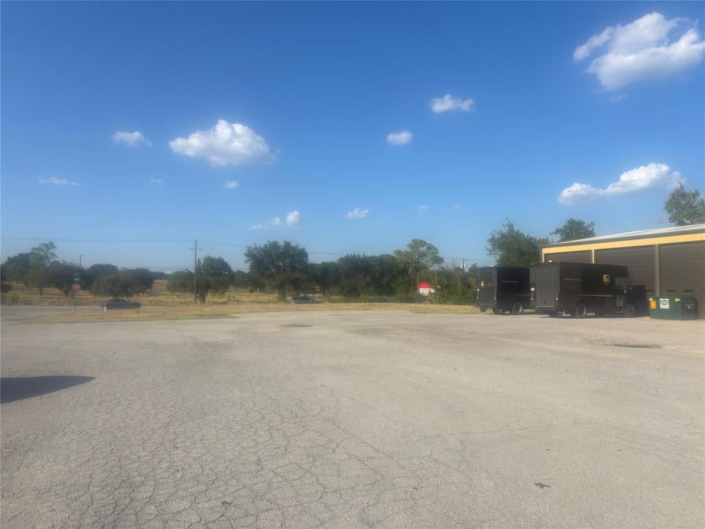 105 Factory Outlet Avenue
