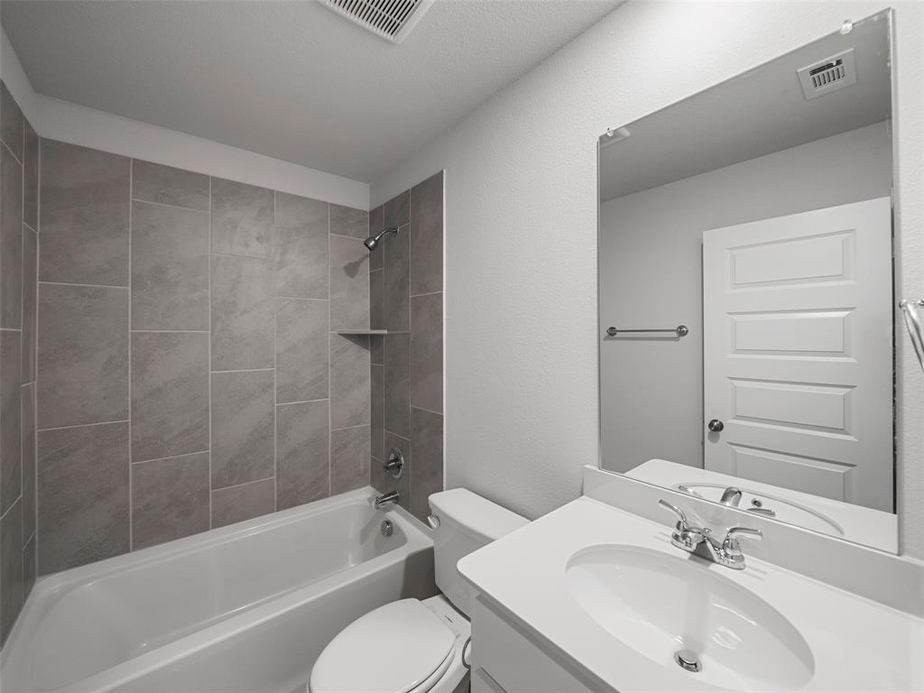 Tinsley Meadows - Residential Lease