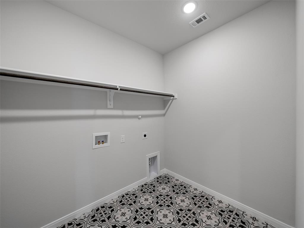 Tinsley Meadows - Residential Lease