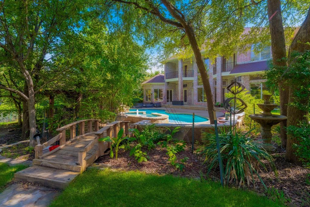 River Oaks Estates - Residential