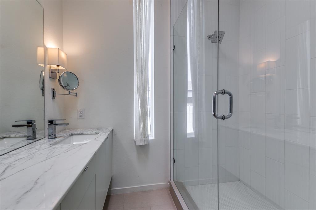 San Jacinto Condo - Residential