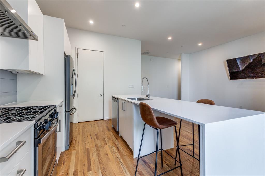 San Jacinto Condo - Residential