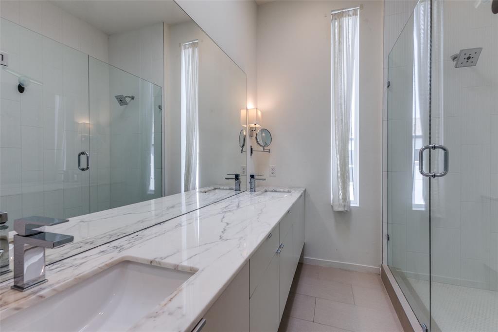 San Jacinto Condo - Residential