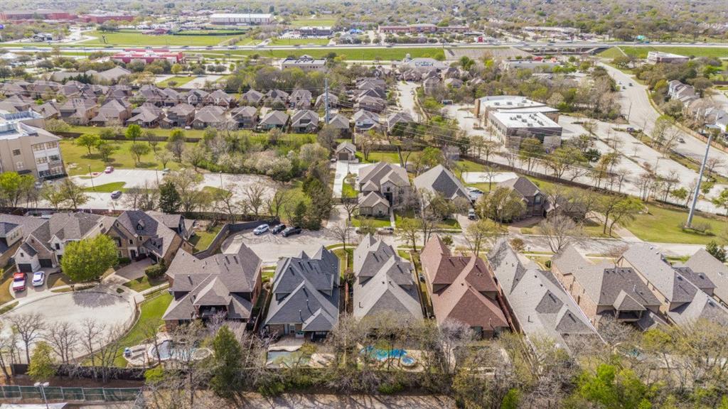 Crestwood Hollow - Residential