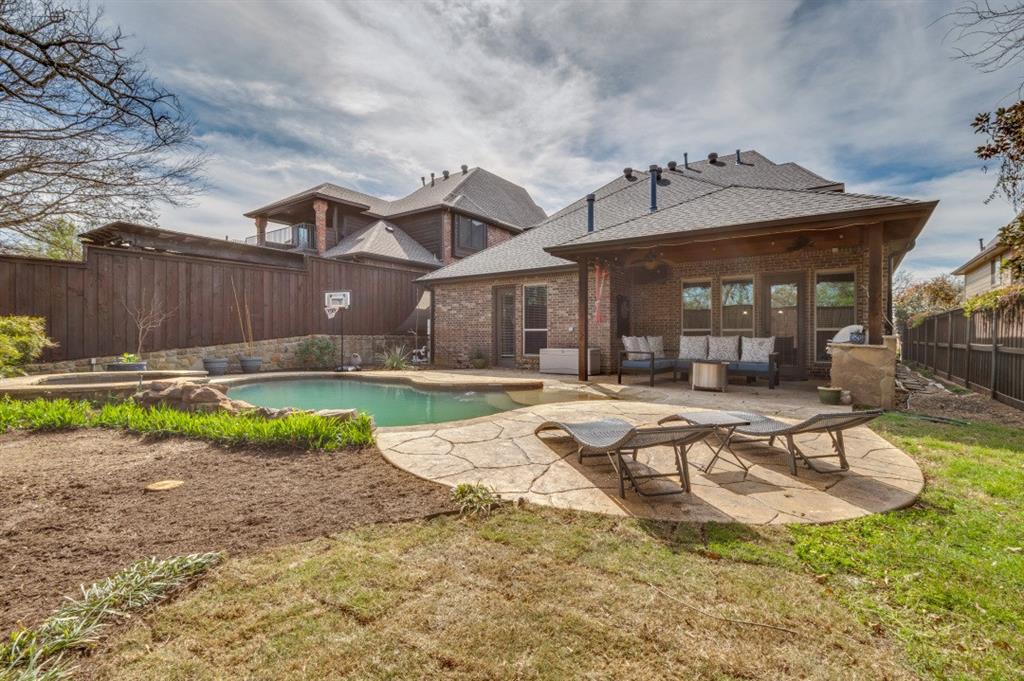 Crestwood Hollow - Residential