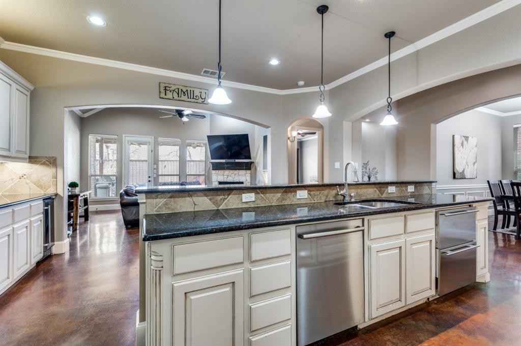 Crestwood Hollow - Residential