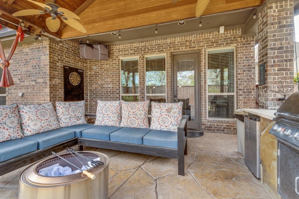 Crestwood Hollow - Residential