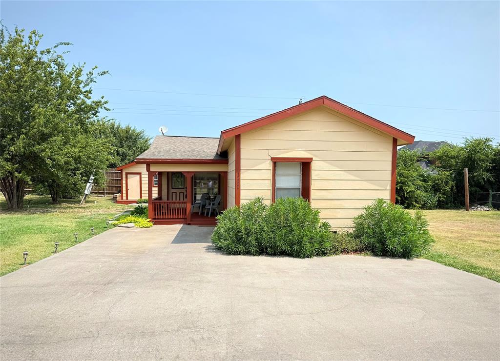 111 Ivy Lane