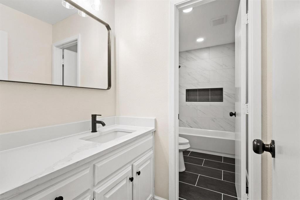 Collins L M & C C 1st Add - Residential