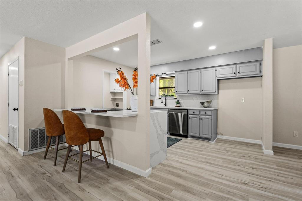 Collins L M & C C 1st Add - Residential