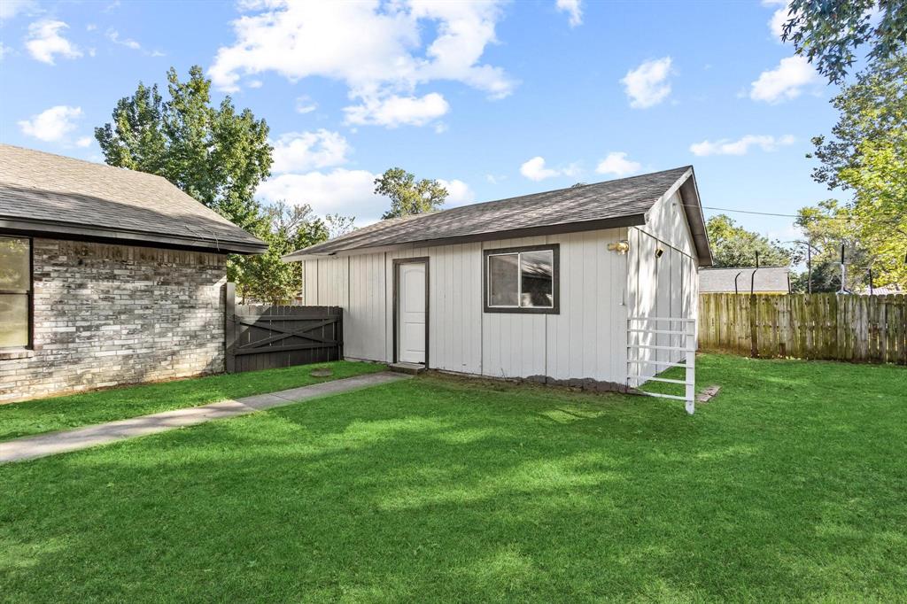 Collins L M & C C 1st Add - Residential