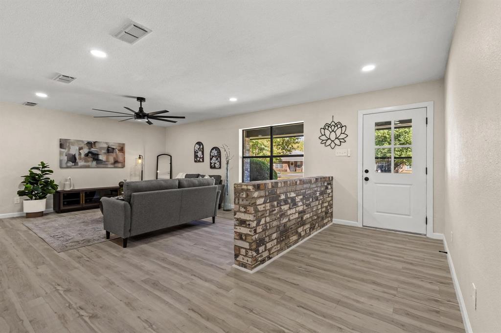 Collins L M & C C 1st Add - Residential