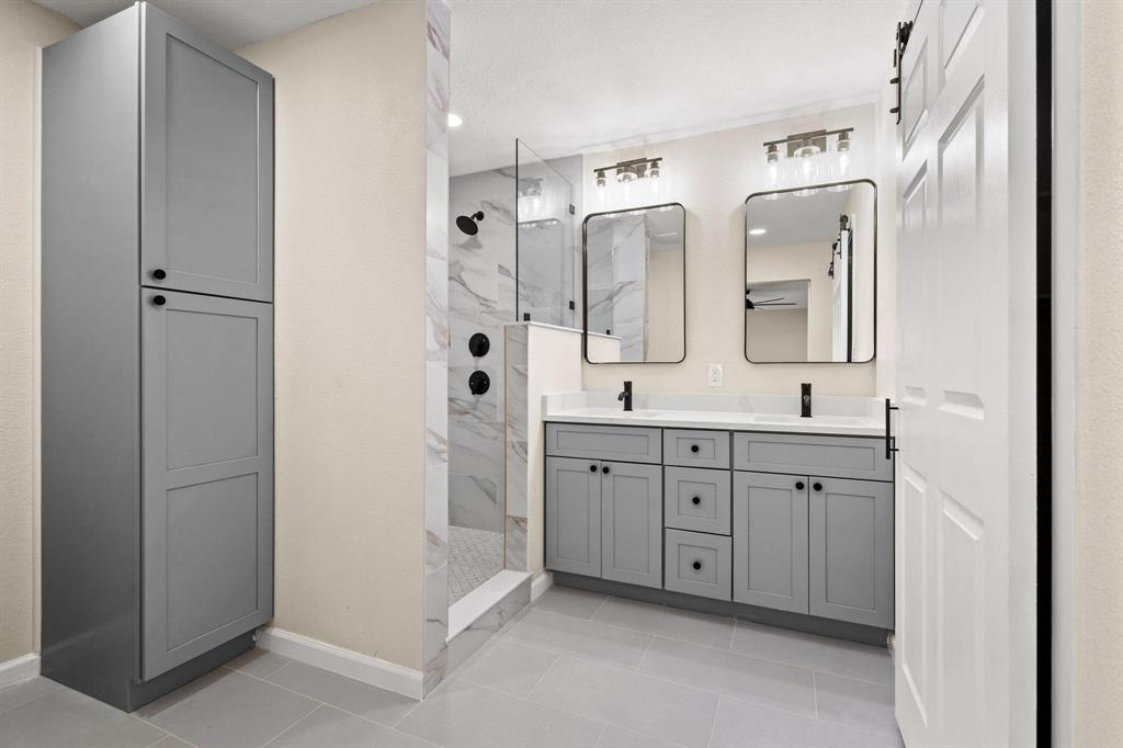 Collins L M & C C 1st Add - Residential