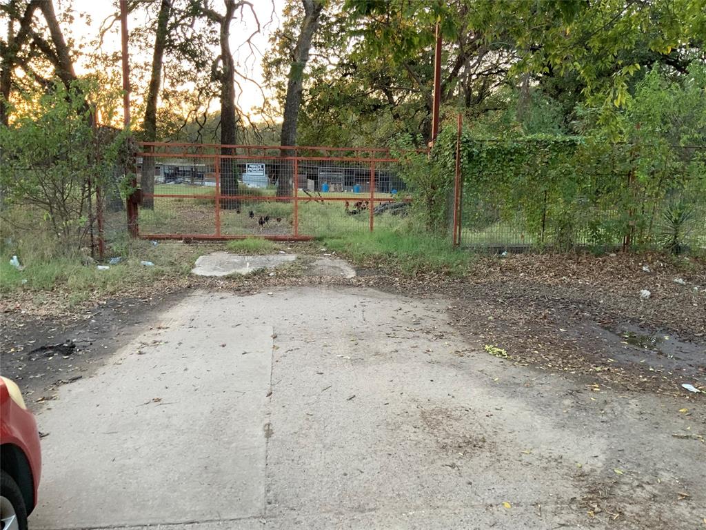 6706 Elam Road