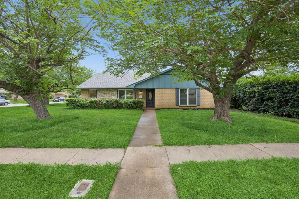 2524 Glen Lea Drive
