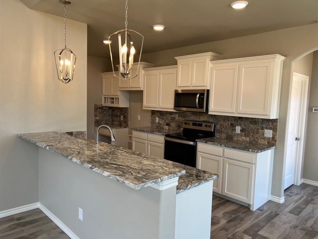 Tolar, Texas 76476, United States, 3 Bedrooms Bedrooms, ,3 BathroomsBathrooms,Residential,Active,8845