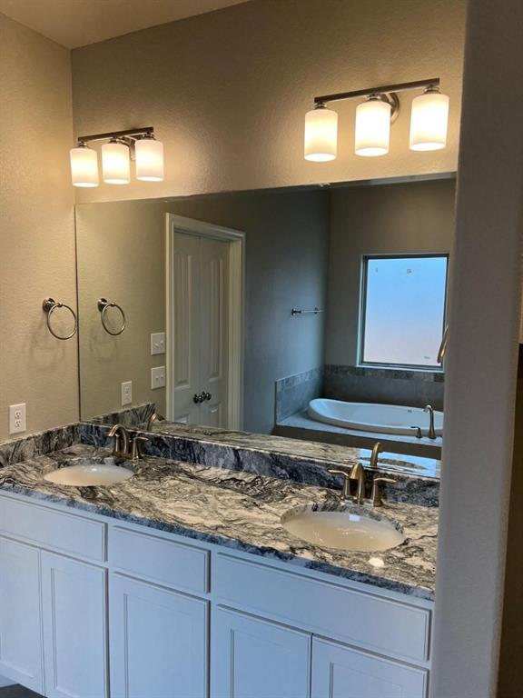 Tolar, Texas 76476, United States, 3 Bedrooms Bedrooms, ,3 BathroomsBathrooms,Residential,Active,8845